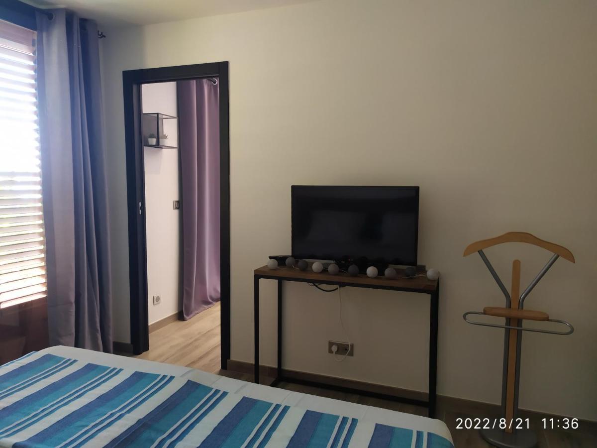 Appartement 2 Pieces - Le Berceau Castellar Exterior foto